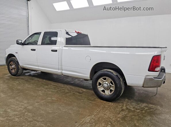 3C6TR4HT7JG144254 2018 RAM 2500 Белый Задняя левая четверть