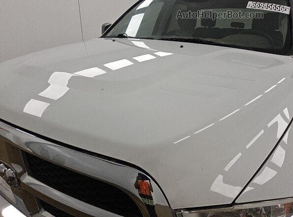 3C6TR4HT7JG144254 2018 RAM 2500 Белый 