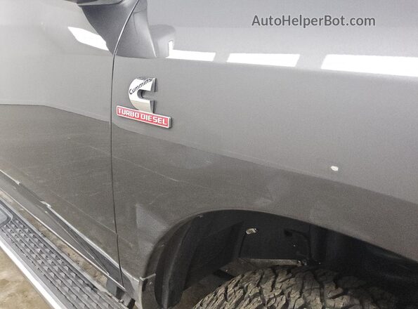 3C6UR5CL9RG306625 2024 RAM 2500 Gray 