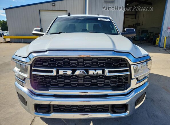 3C6UR5CLXNG369291 2022 RAM 2500 Белый 