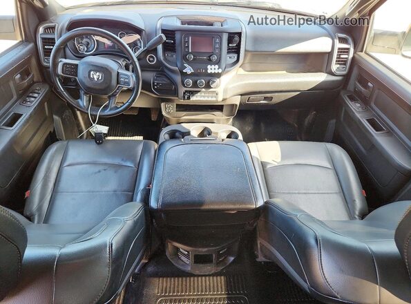 3C6UR5CLXNG369291 2022 RAM 2500 Белый Вид панели приборов