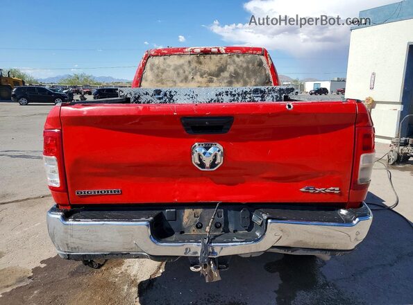 3C6UR5DJ0RG322788 2024 RAM 2500 Red Rear view