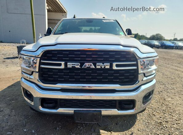 3C6UR5DL1PG587783 2023 RAM 2500 White Вид спереду