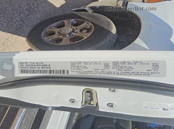 3C6UR5DL6RG336213 2024 RAM 2500 White Вид підкапотного простору
