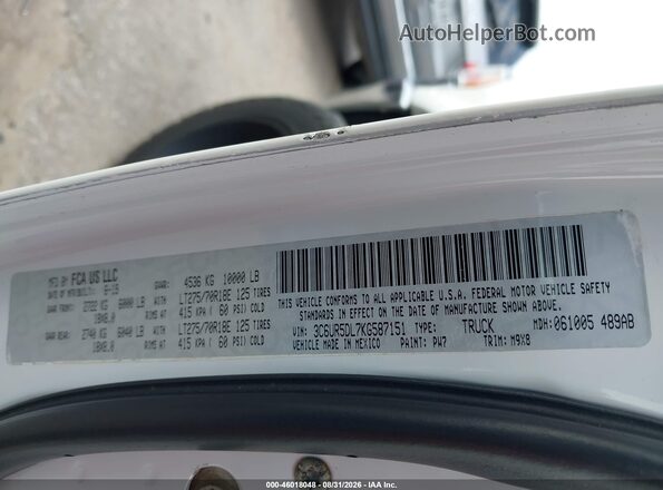 3C6UR5DL7KG587151 2019 RAM 2500 White Widok komory silnika