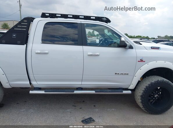 3C6UR5DL7KG587151 2019 RAM 2500 White Widok wnętrza z tyłu