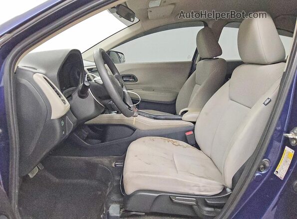 3CZRU5H31HG701445 2017 HONDA HR-V Синий Вид салона спереди