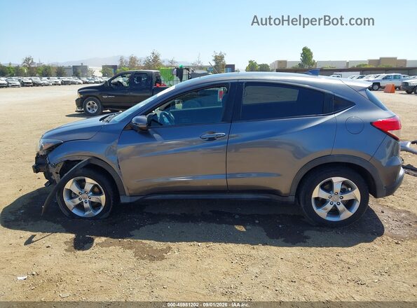 3CZRU5H58JM718753 2018 HONDA HR-V Gray 