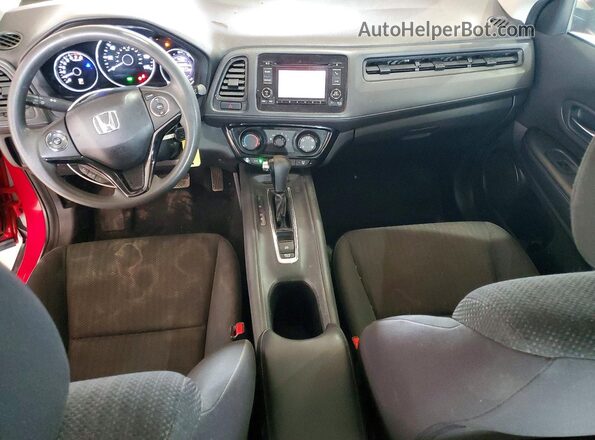 3CZRU6H34HM714262 2017 HONDA HR-V Красный Вид панели приборов