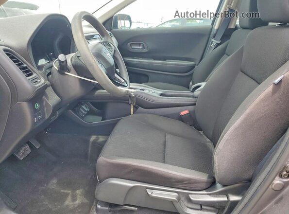 3CZRU6H35JM729214 2018 HONDA HR-V Серый Вид салона спереди