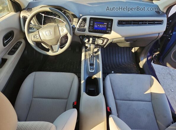 3CZRU6H36HM710813 2017 HONDA HR-V Синий Вид панели приборов