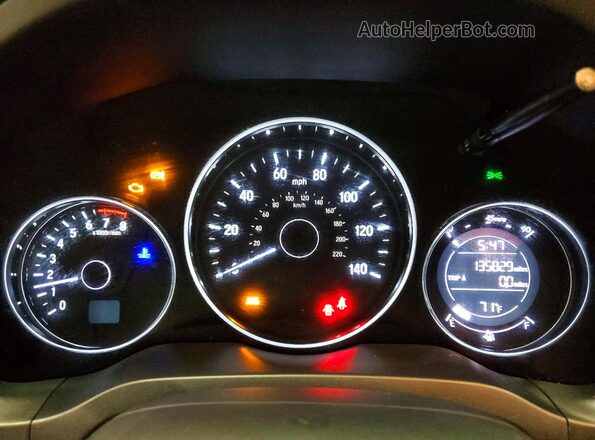 3CZRU6H55JM711278 2018 HONDA HR-V Green Widok zestawu wskaźników