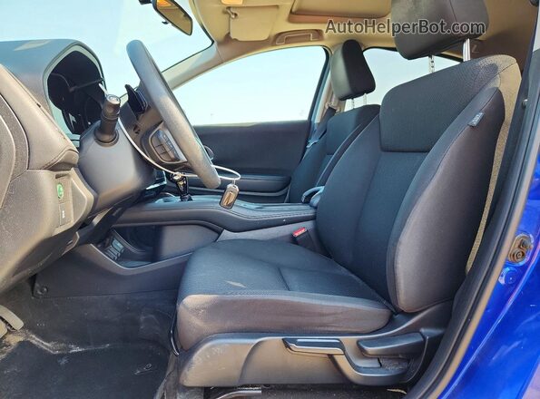 3CZRU6H5XJM105247 2018 HONDA HR-V Синий Вид салона спереди