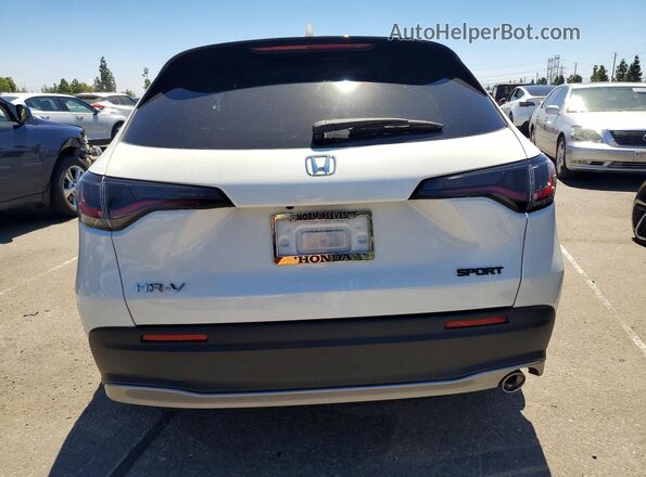 3CZRZ1H56SM752654 2025 HONDA HR-V White Rear view