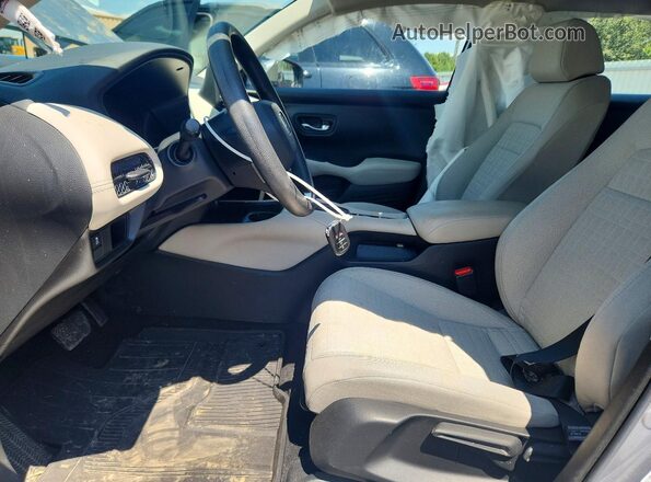 3CZRZ2H31PM735014 2023 HONDA HR-V Silver Widok wnętrza z przodu