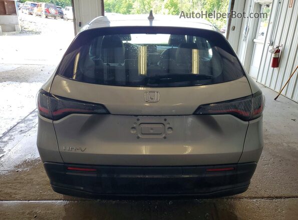 3CZRZ2H3XRM717601 2024 HONDA HR-V Серебряный Вид сзади