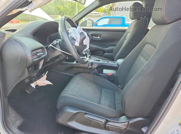 3CZRZ2H50RM705099 2024 HONDA HR-V Белый Вид салона спереди
