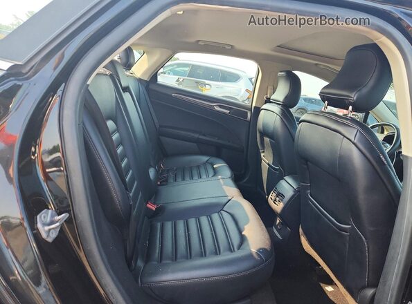 3FA6P0CD1KR245290 2019 FORD FUSION Black Widok tylnych siedzeń