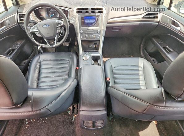 3FA6P0CD2LR152098 2020 FORD FUSION White Vista del salpicadero