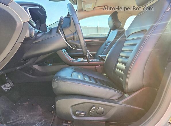 3FA6P0CD9KR140433 2019 FORD FUSION Silver წინა სალონის ხედი