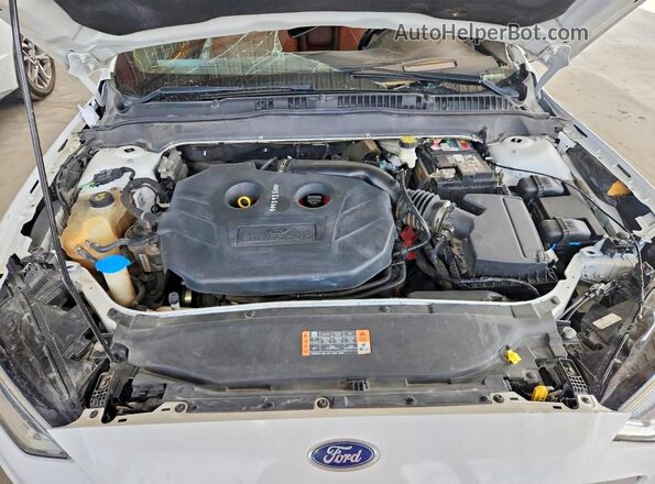 3FA6P0D92KR153101 2019 FORD FUSION White Vista interior trasera