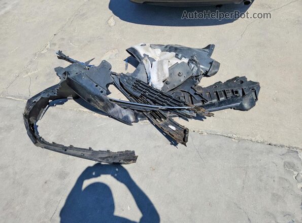 3FA6P0G72JR166925 2018 FORD FUSION Black Engine compartment view