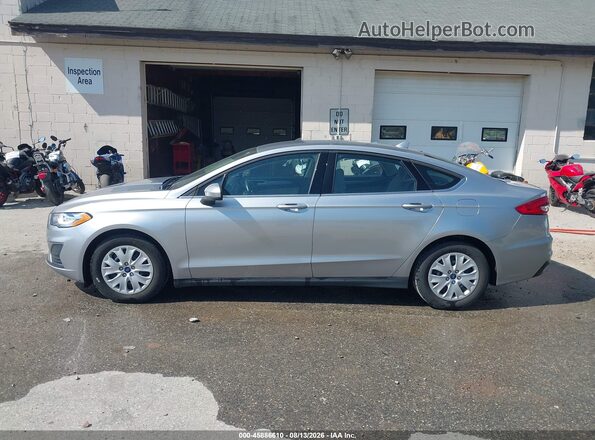 3FA6P0G72LR201417 2020 FORD FUSION Silver 