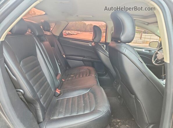 3FA6P0H99HR150246 2017 FORD FUSION Gray Widok tylnych siedzeń