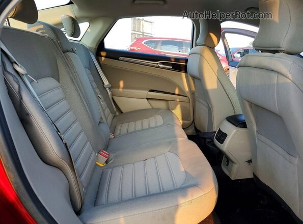 3FA6P0HD0HR240146 2017 FORD FUSION Maroon Rear seats view