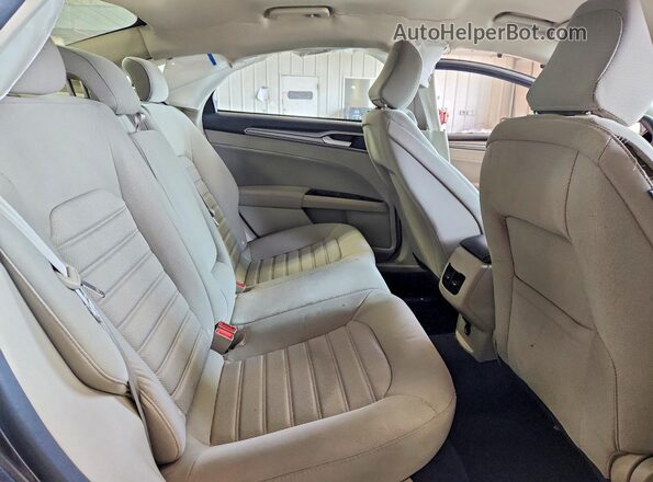 3FA6P0HD1LR241685 2020 FORD FUSION Gray Vista de los asientos traseros