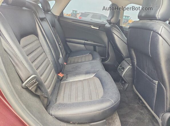 3FA6P0HD3JR256878 2018 FORD FUSION Red Rear seats view