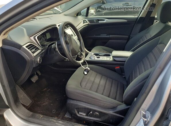 3FA6P0HD6LR219181 2020 FORD FUSION Silver Widok wnętrza z przodu