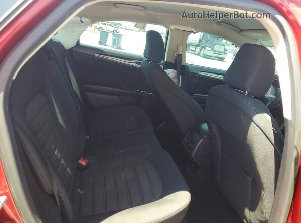 3FA6P0HD8LR135878 2020 FORD FUSION Red Widok tylnych siedzeń