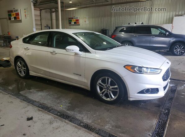 3FA6P0LU1GR288342 2016 FORD FUSION Белый Передняя правая четверть