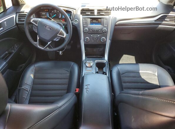 3FA6P0LU1HR234671 2017 FORD FUSION Red Widok deski rozdzielczej