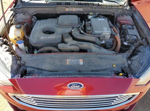 3FA6P0LU1HR234671 2017 FORD FUSION Red Widok wnętrza z tyłu