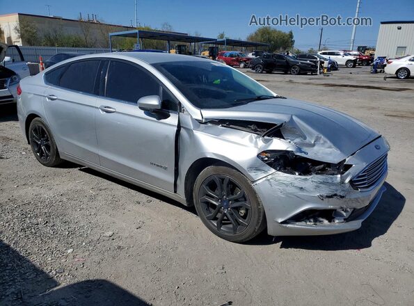 3FA6P0LU2JR246298 2018 FORD FUSION Silver Передня права чверть