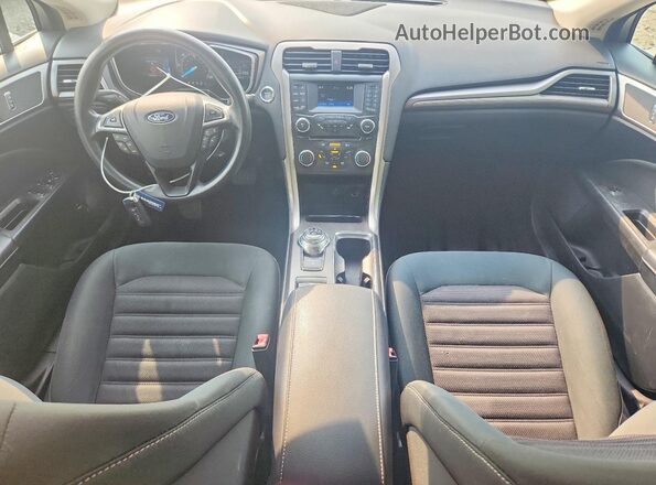 3FA6P0LU5JR172892 2018 FORD FUSION White Vista del salpicadero