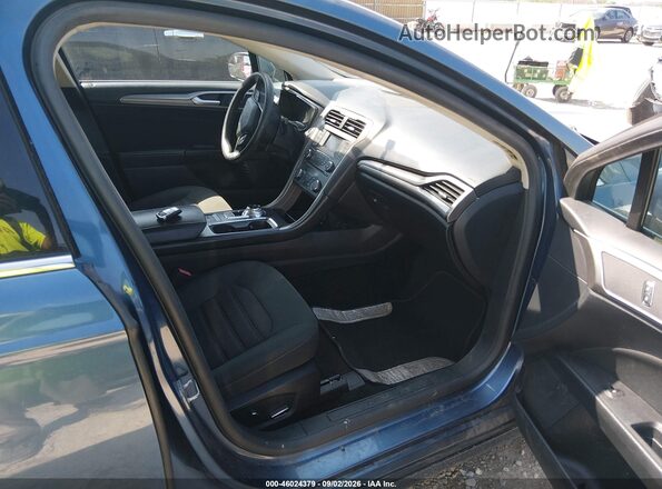 3FA6P0LU7JR268975 2018 FORD FUSION HYBRID Blue Front interior view