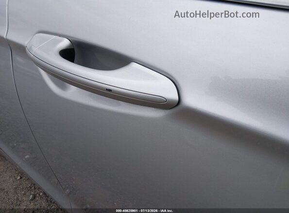 3FA6P0LUXKR274657 2019 FORD FUSION HYBRID Silver Widok wnętrza z tyłu