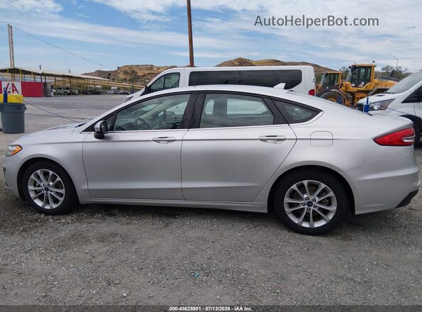 3FA6P0LUXKR274657 2019 FORD FUSION HYBRID Silver 