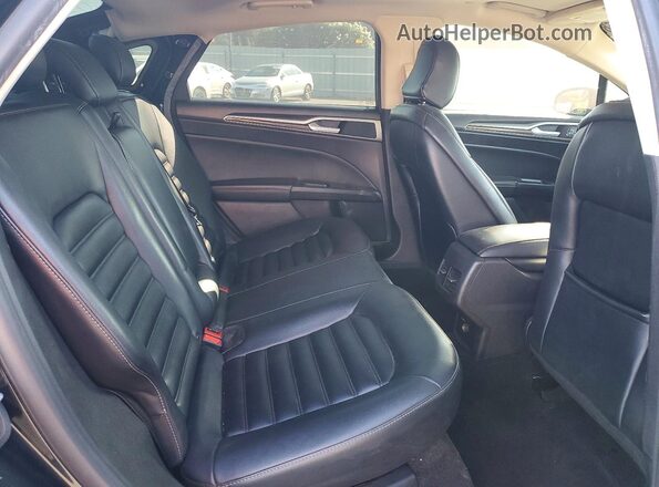 3FA6P0MU1LR127112 2020 FORD FUSION Black Widok tylnych siedzeń