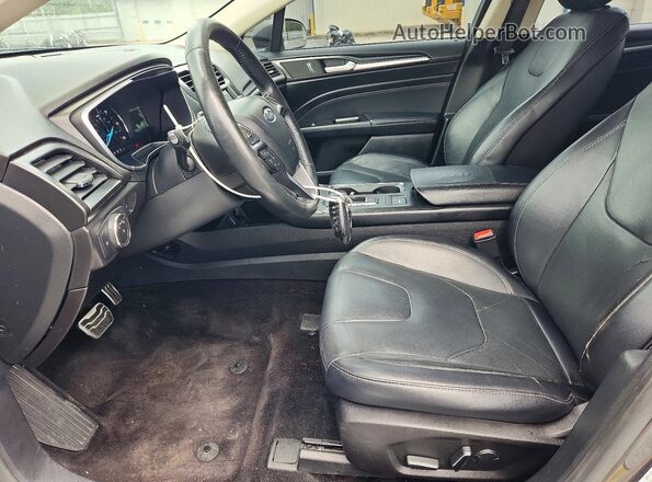 3FA6P0SU6HR208357 2017 FORD FUSION Gray Front interior view