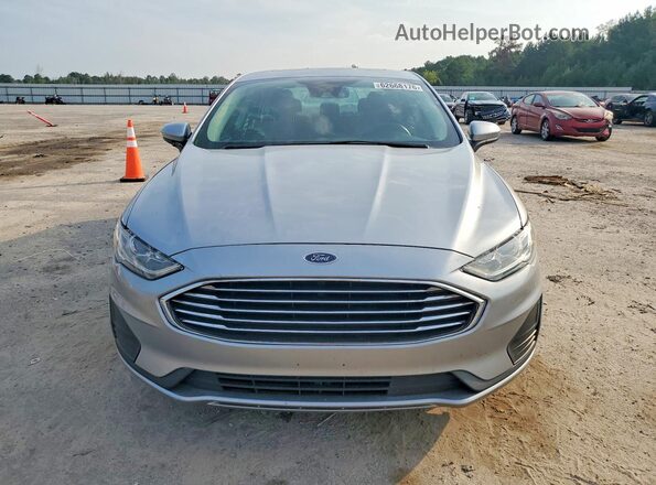 3FA6P0T93LR173036 2020 FORD FUSION Silver Widok z przodu
