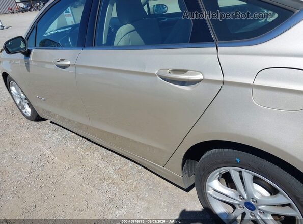 3FA6P0UUXJR122164 2018 FORD FUSION HYBRID Gold 