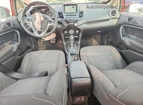 3FADP4BJ3JM126626 2018 FORD FIESTA Red Widok deski rozdzielczej
