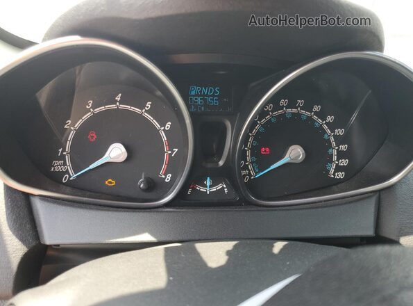 3FADP4BJ3KM145789 2019 FORD FIESTA White Вид щитка приладів