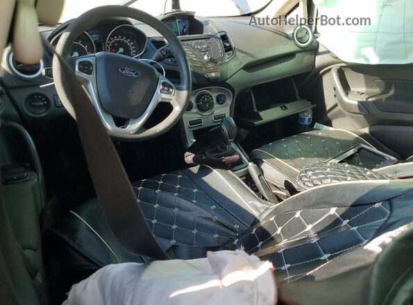 3FADP4BJ6HM140854 2017 FORD FIESTA Silver Dashboard view