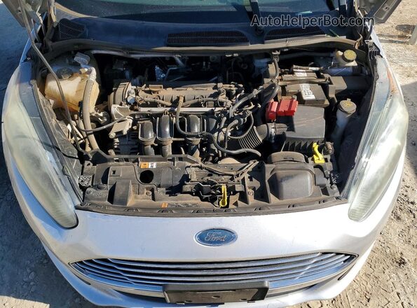 3FADP4BJ6HM140854 2017 FORD FIESTA Silver Rear interior view