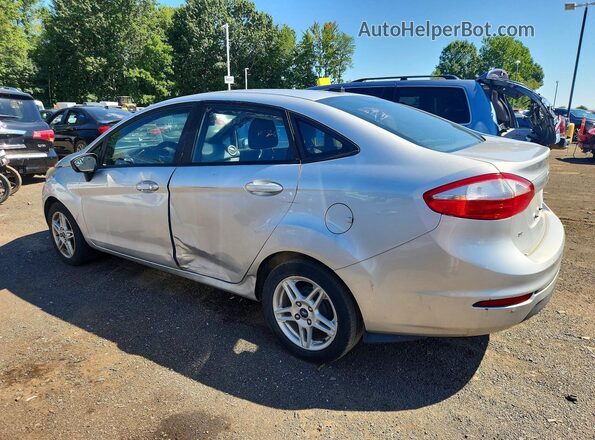 3FADP4BJ9JM116408 2018 FORD FIESTA Серебряный Задняя левая четверть